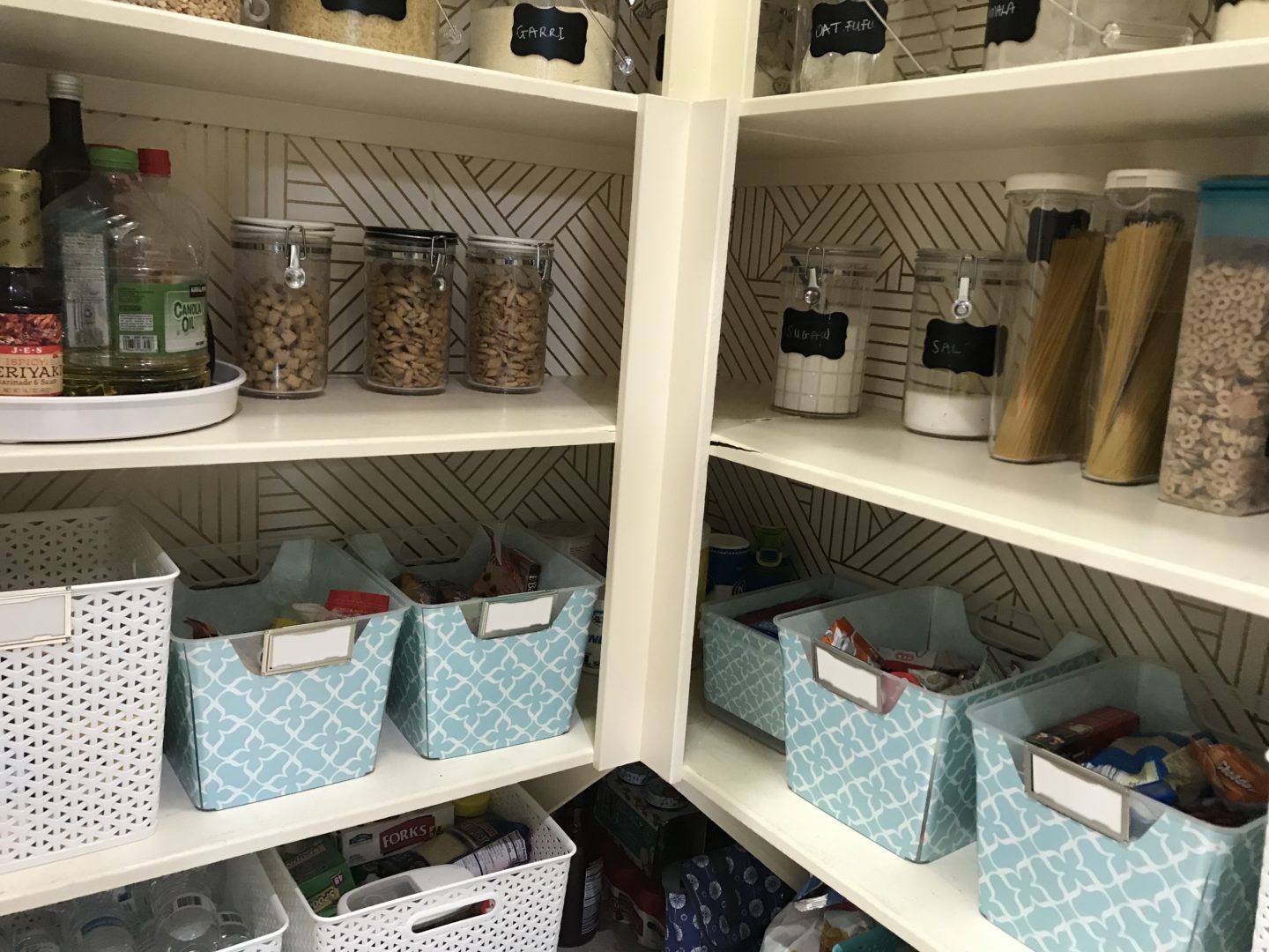 How to Organize a Kitchen Pantry